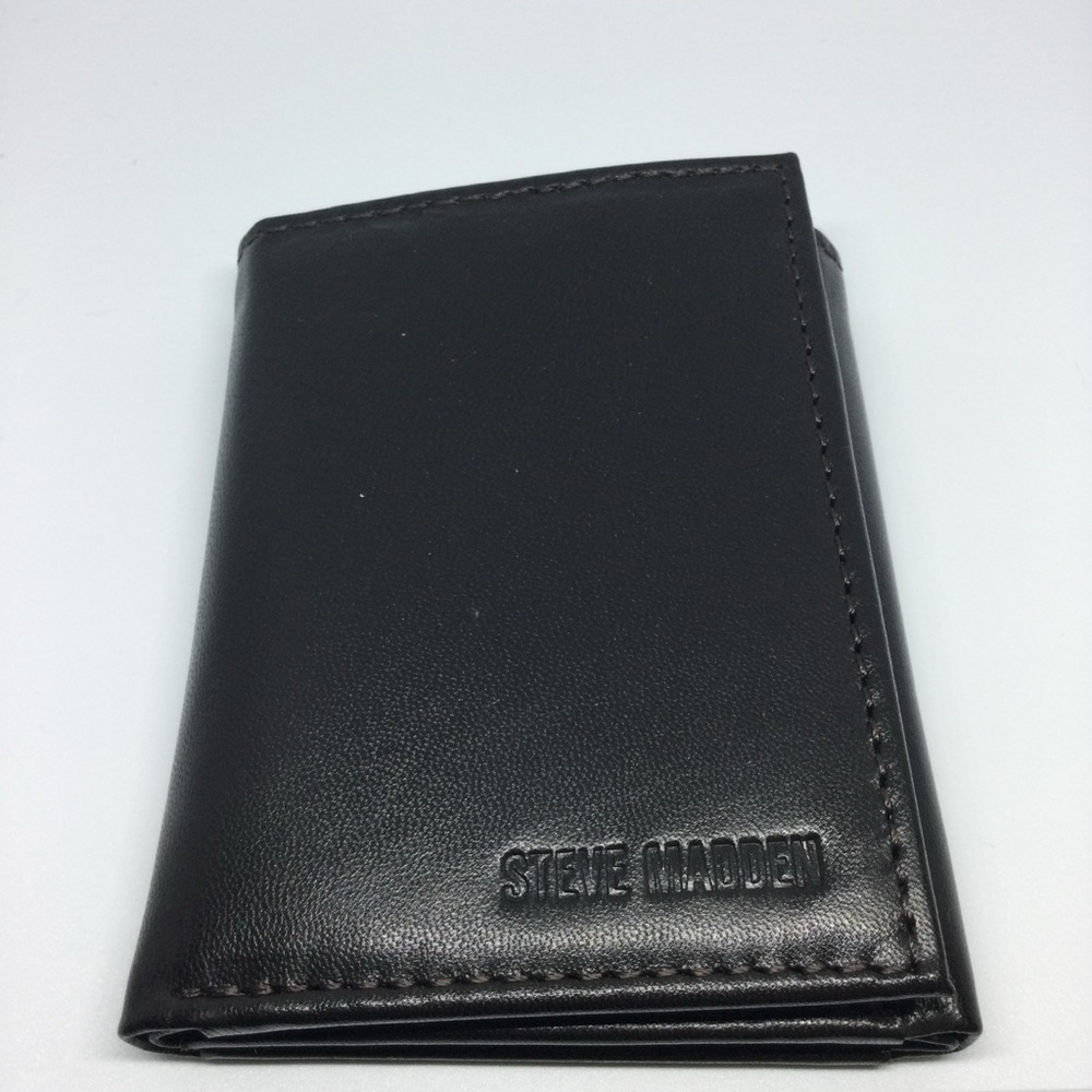 Steve Madden RFID Wallet